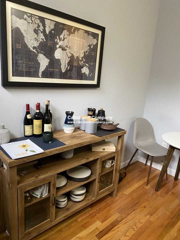 198 Warren Ave #1 - Photo 2 of 14