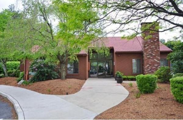 46 Silver Hill Ln #5 - Photo 2 of 8