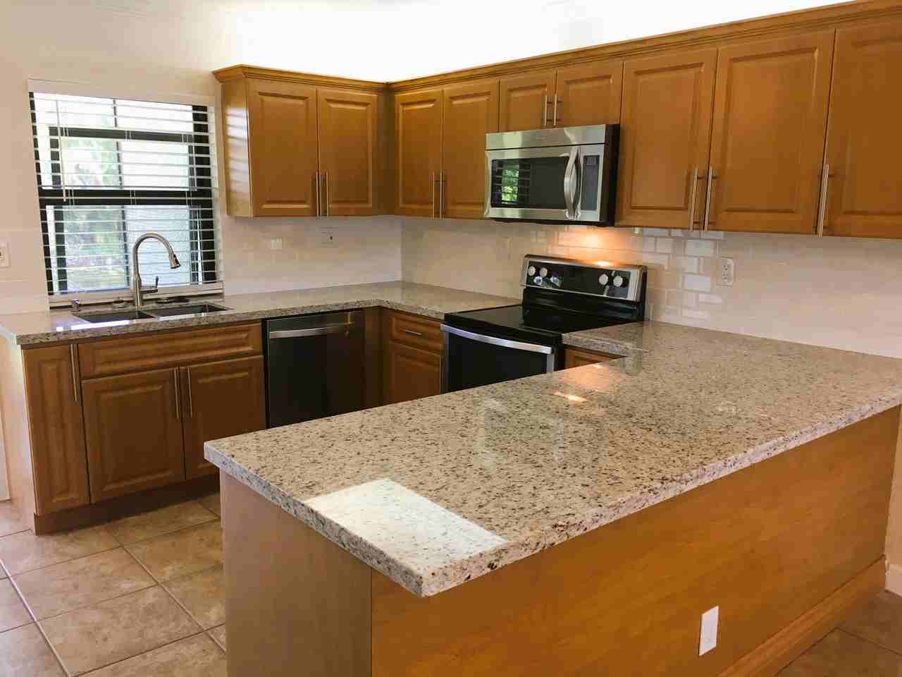 4271 Nw 114th Ter #4271 - Photo 2 of 11