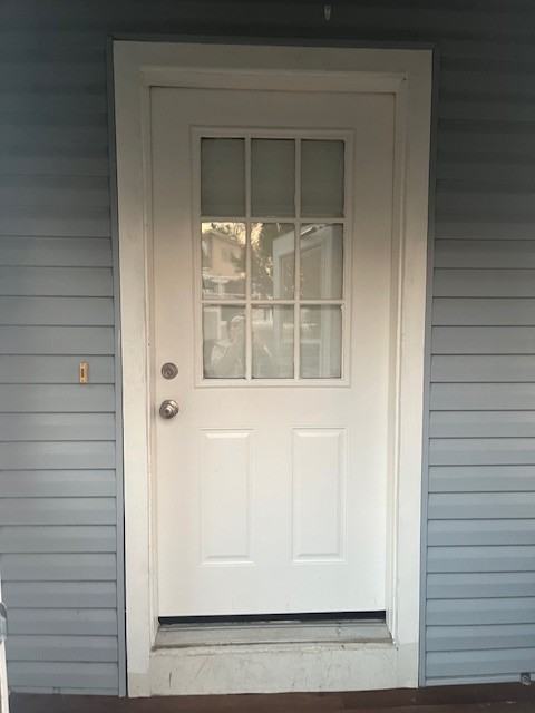 725 Hill St #4 - Photo 4 of 16