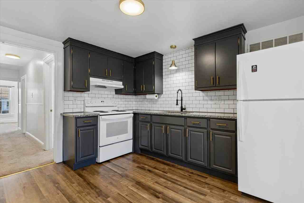 333 S Hanover St #2 - Photo 7 of 15