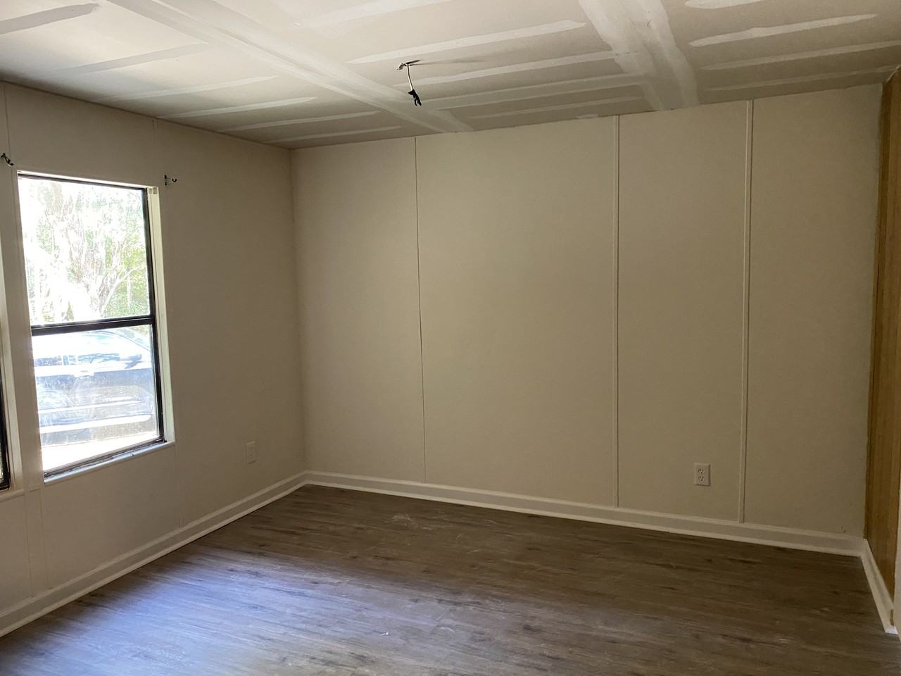 5982 Williams Rd #NA - Photo 4 of 9