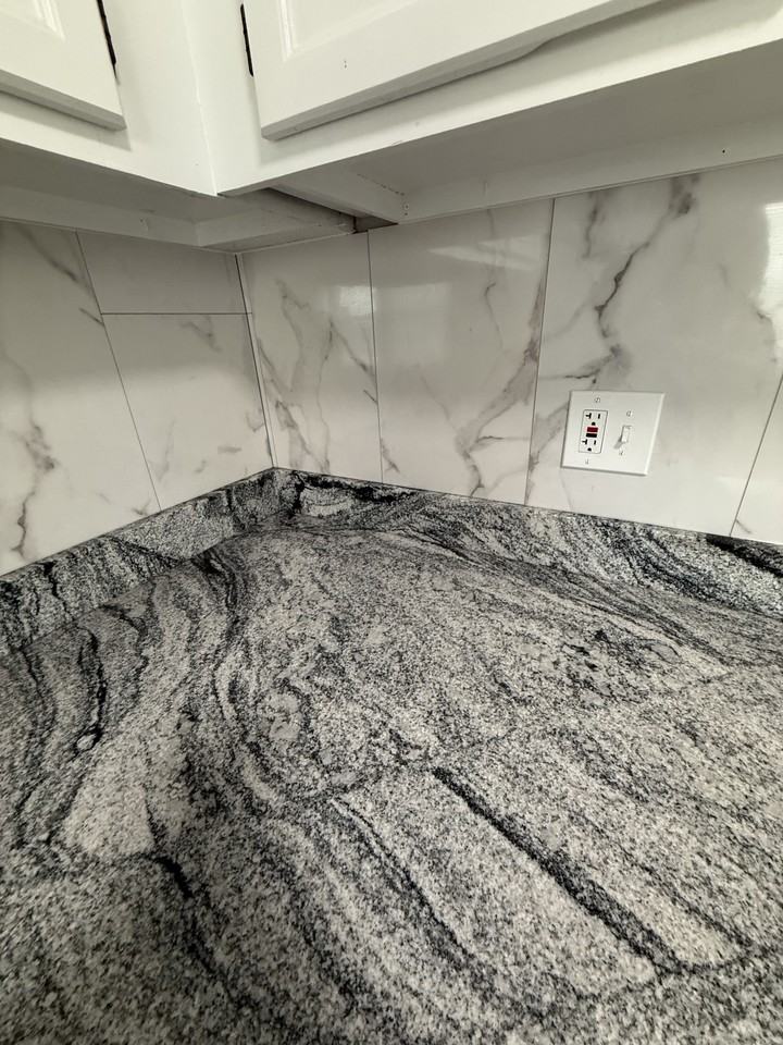 39 Harold Rd - Photo 4 of 20