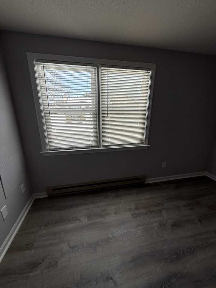 39 Harold Rd - Photo 6 of 20