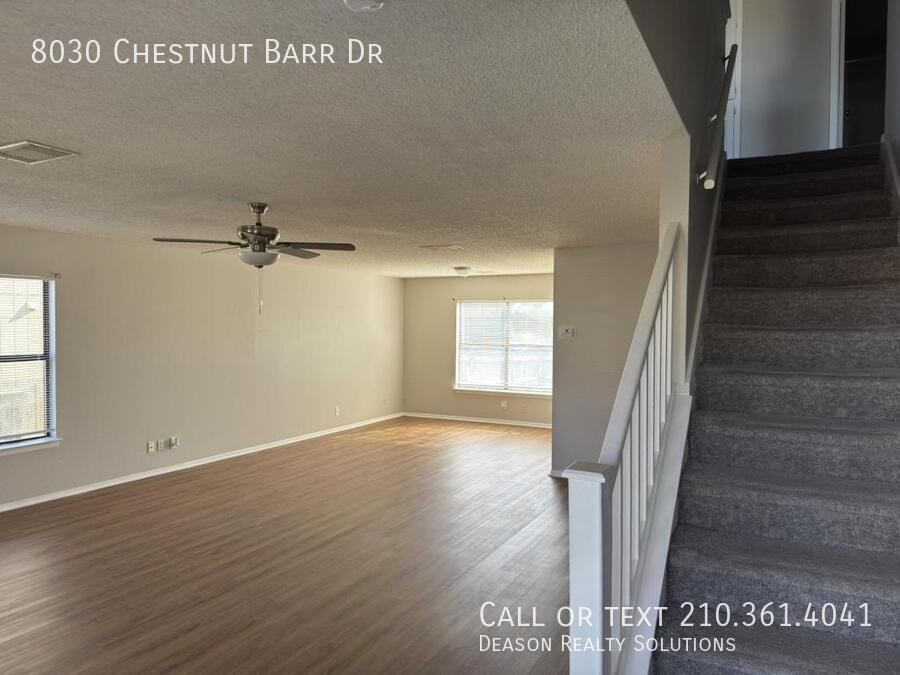 8030 Chestnut Barr Dr - Photo 2 of 33