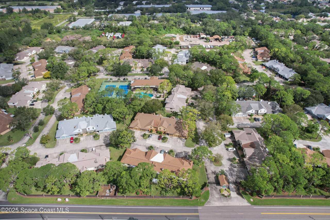 9012 Scarsdale Ct #901229D - Photo 5 of 47