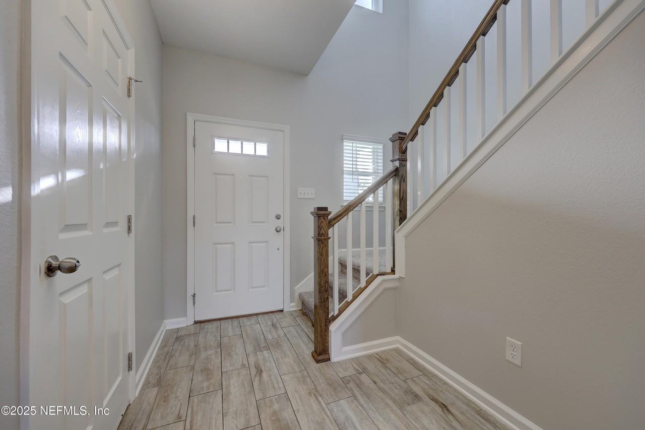 13623 Holsinger Blvd #13623 - Photo 5 of 46