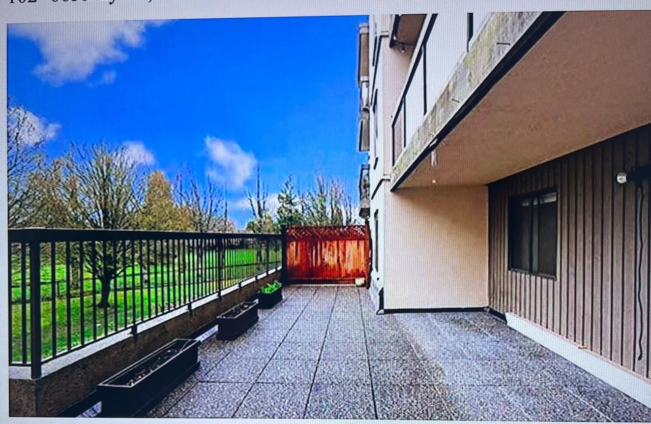 6655 Lynas Lane #102 - Photo 5 of 18