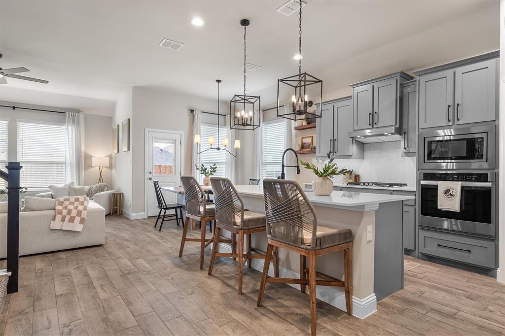 2013 Windsor Dr #2013 - Photo 2 of 40