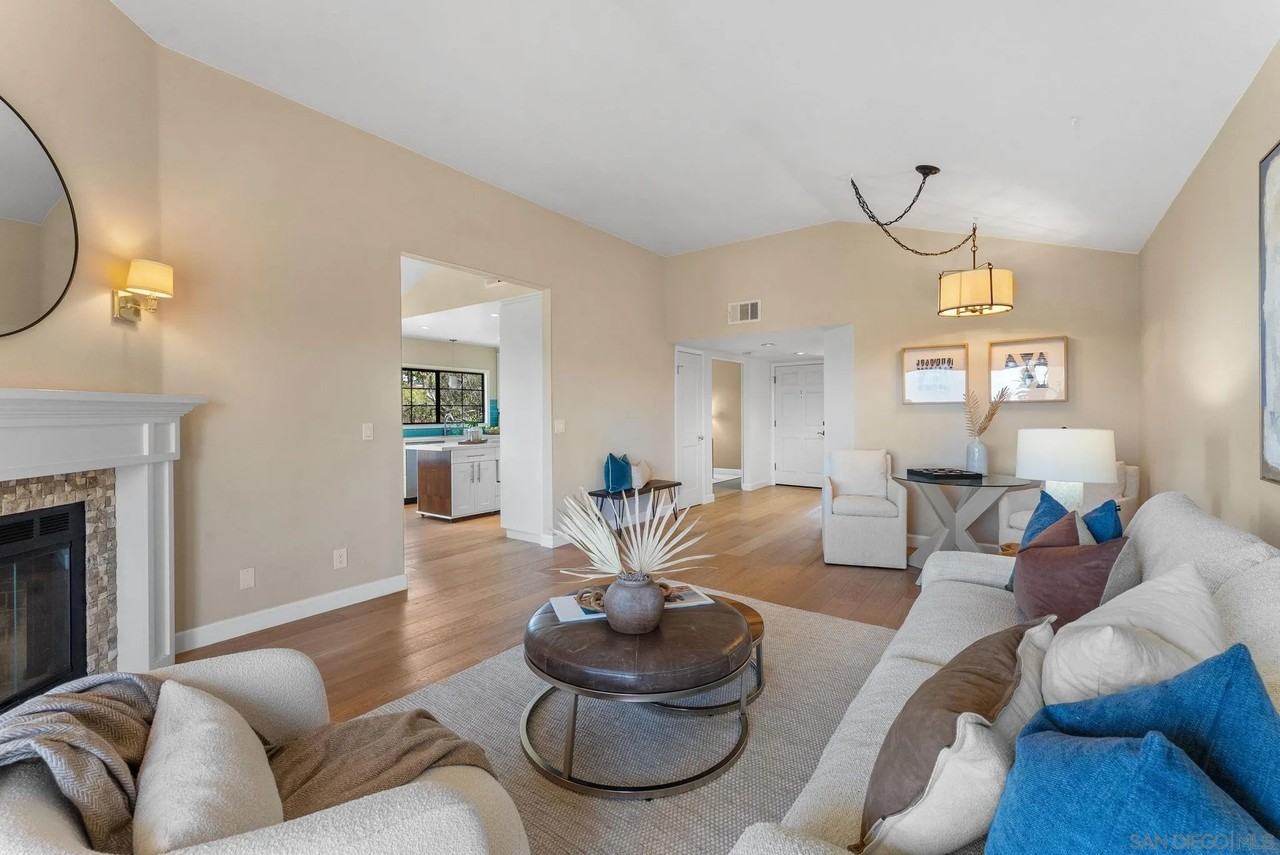 3127 Vista Rica #3127 - Photo 3 of 27