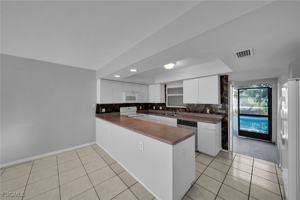 featured image of 1407 Se 24th Ave