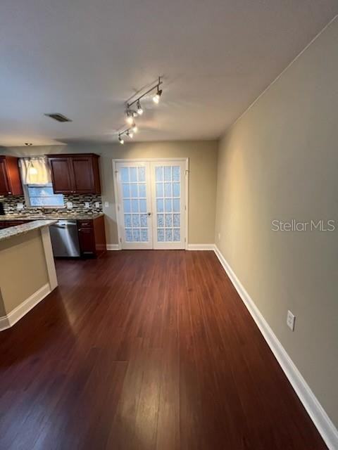 415 El Dorado St #415 - Photo 3 of 18