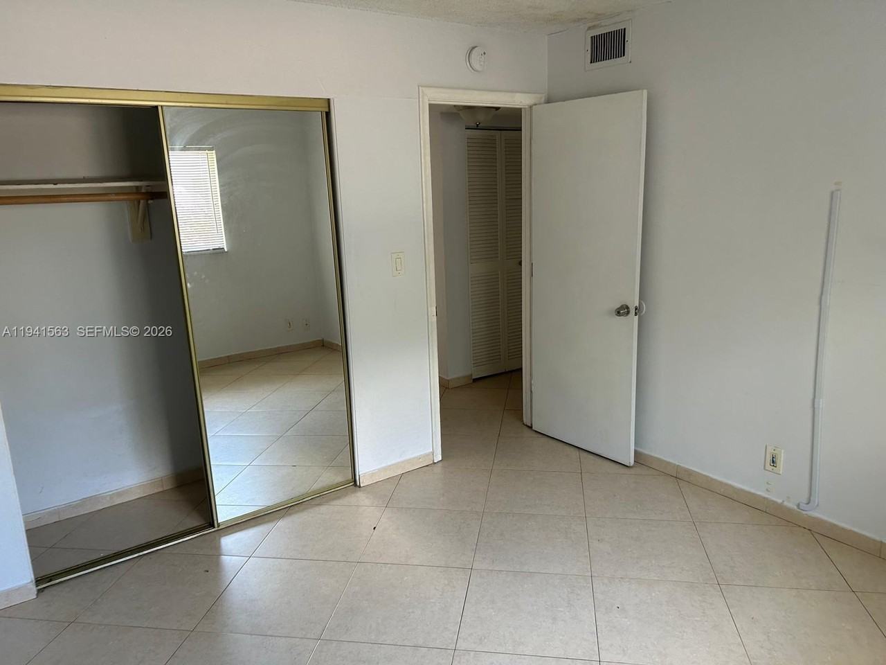 1111 Tequesta St #1111-1 - Photo 7 of 15