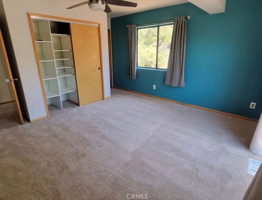 2012 Zermatt Dr #2012 - Photo 3 of 9