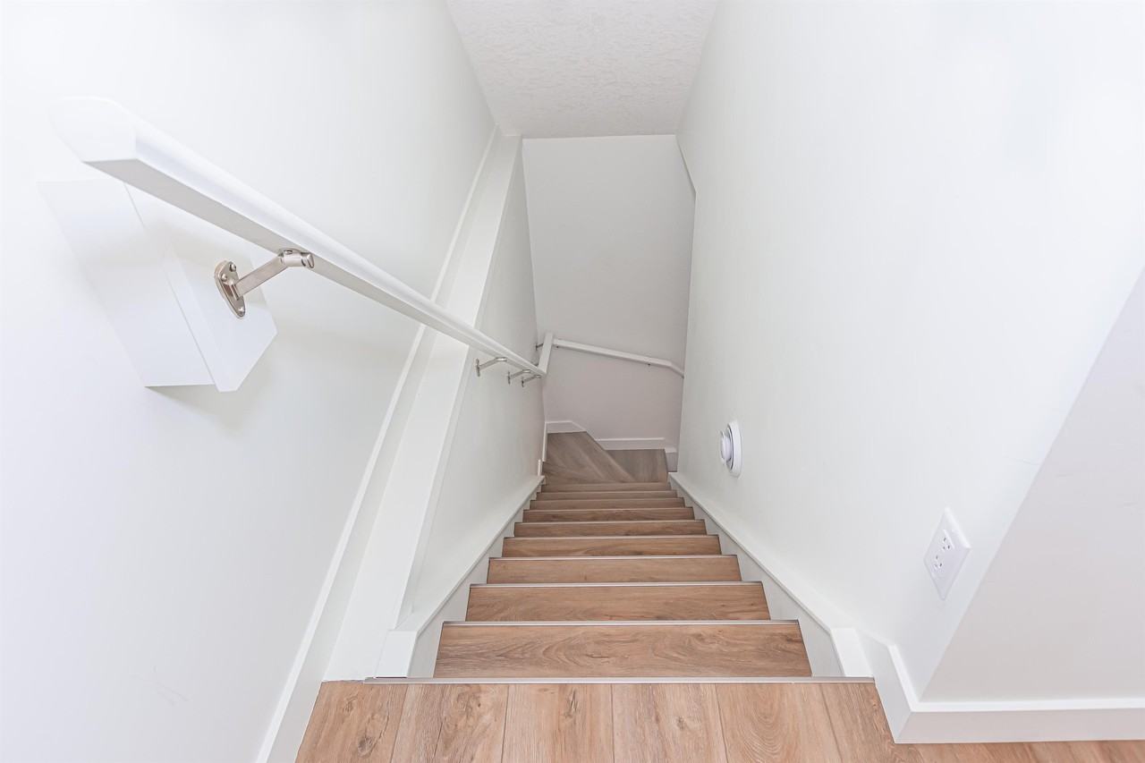 12220 112 Ave Nw #0B - Photo 3 of 17