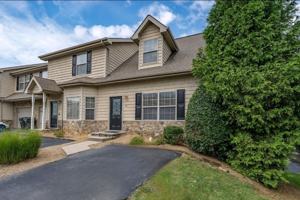 featured image of 75 Stonebriar Ct #75