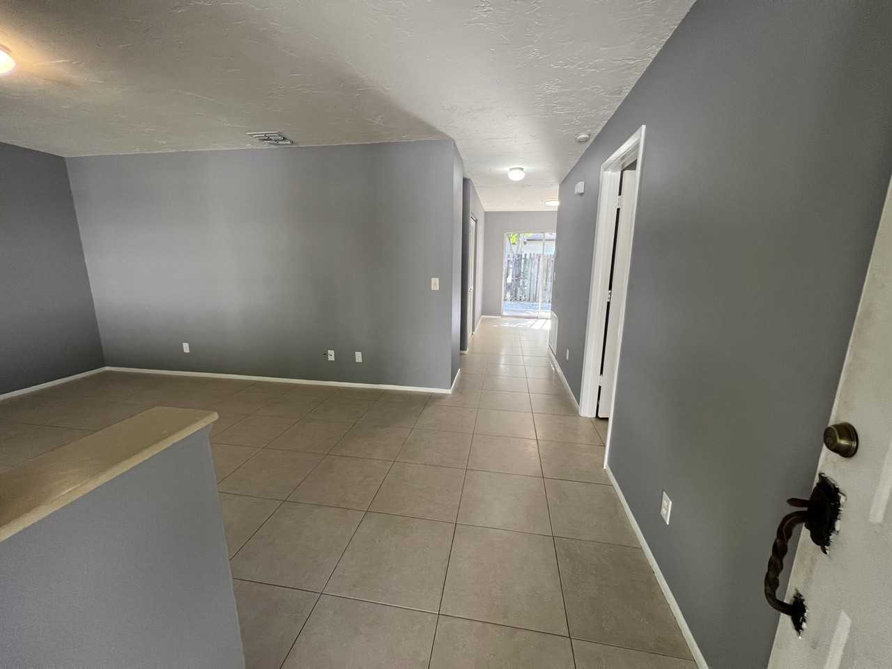 2781 Dueby St #NA - Photo 2 of 20