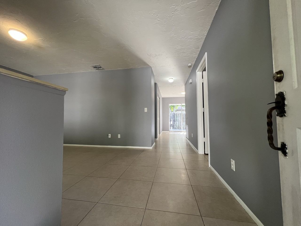 2781 Dueby St #NA - Photo 4 of 20