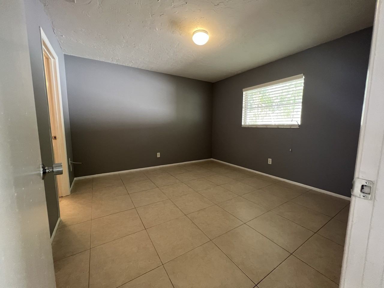 2781 Dueby St #NA - Photo 5 of 20