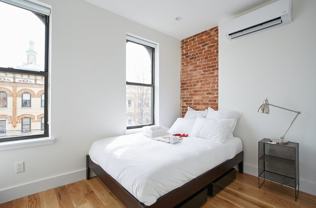 1867 Cornelia St #4 - Photo 1 of 1