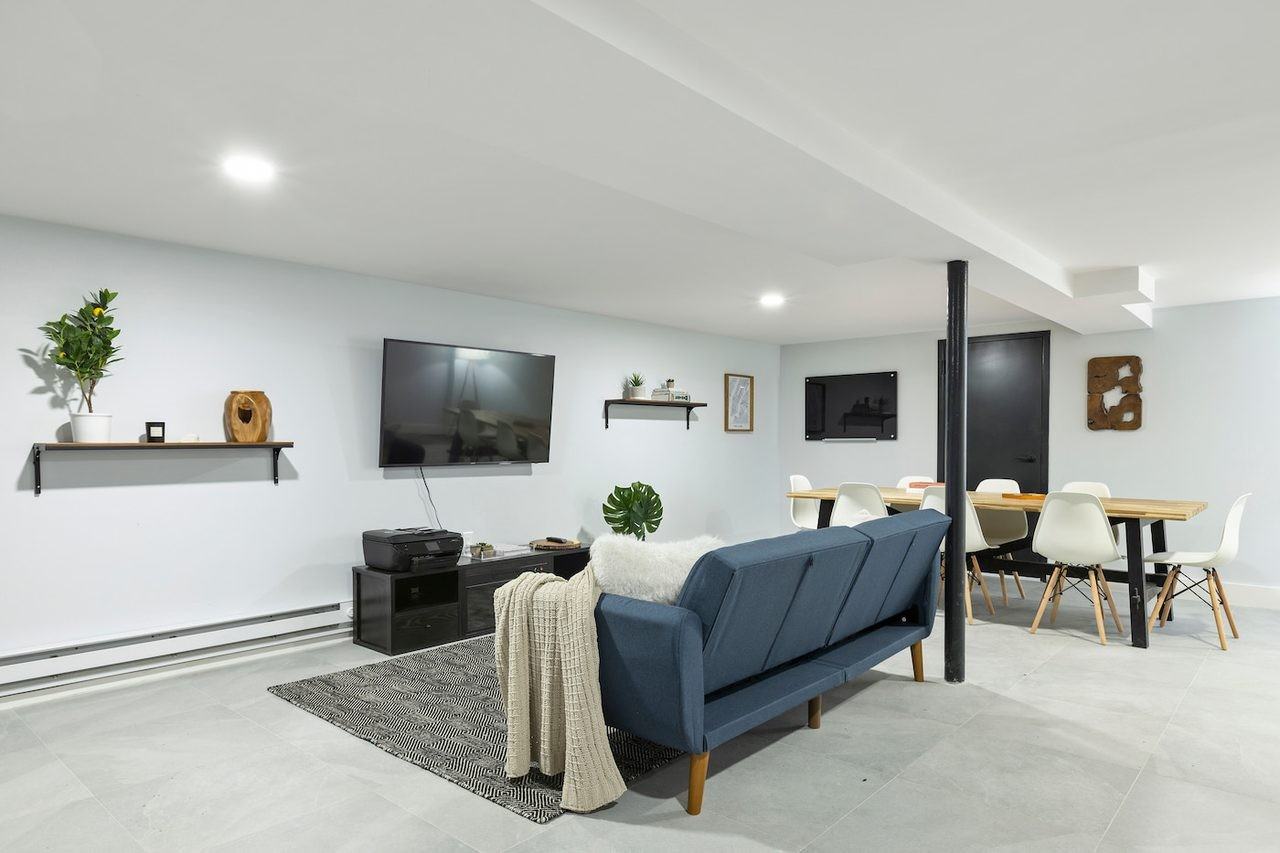 1389 Flatbush Ave, Brooklyn, NY, 11210 #2 - Photo 2 of 8