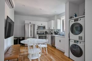 featured image of 340 Clifton Pl #1