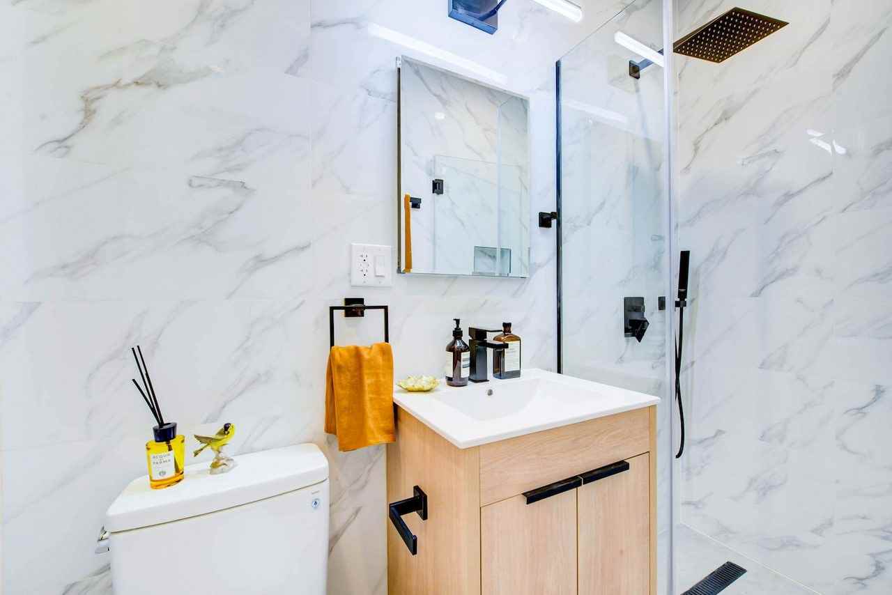 246 W 108th St, New York, NY 10025 #4 - Photo 5 of 6