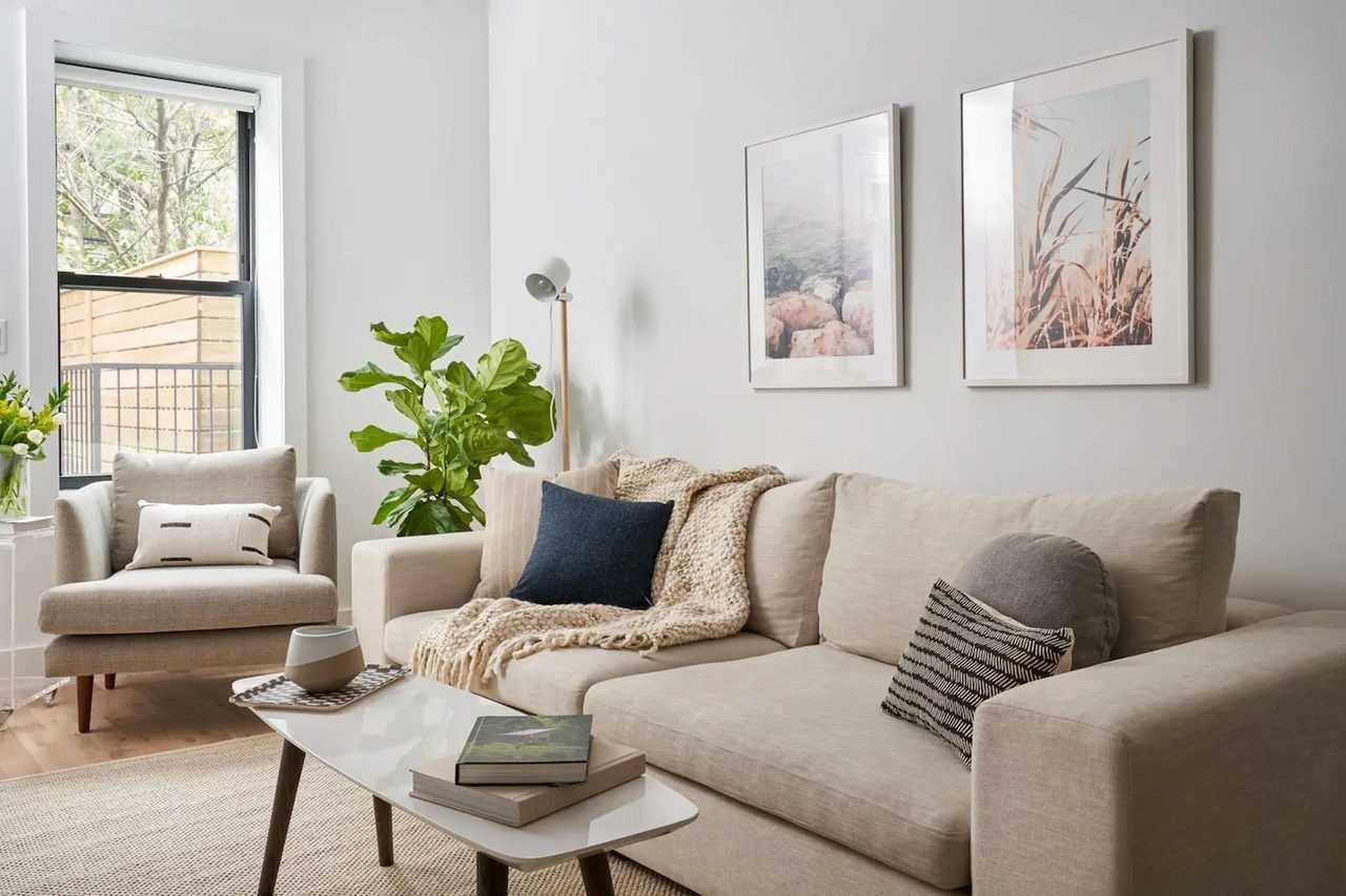 854 Hancock St #2 - Photo 4 of 5