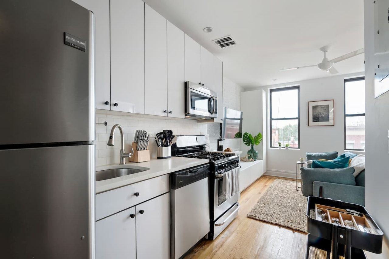 107 Greenpoint Ave #2 - Photo 6 of 6