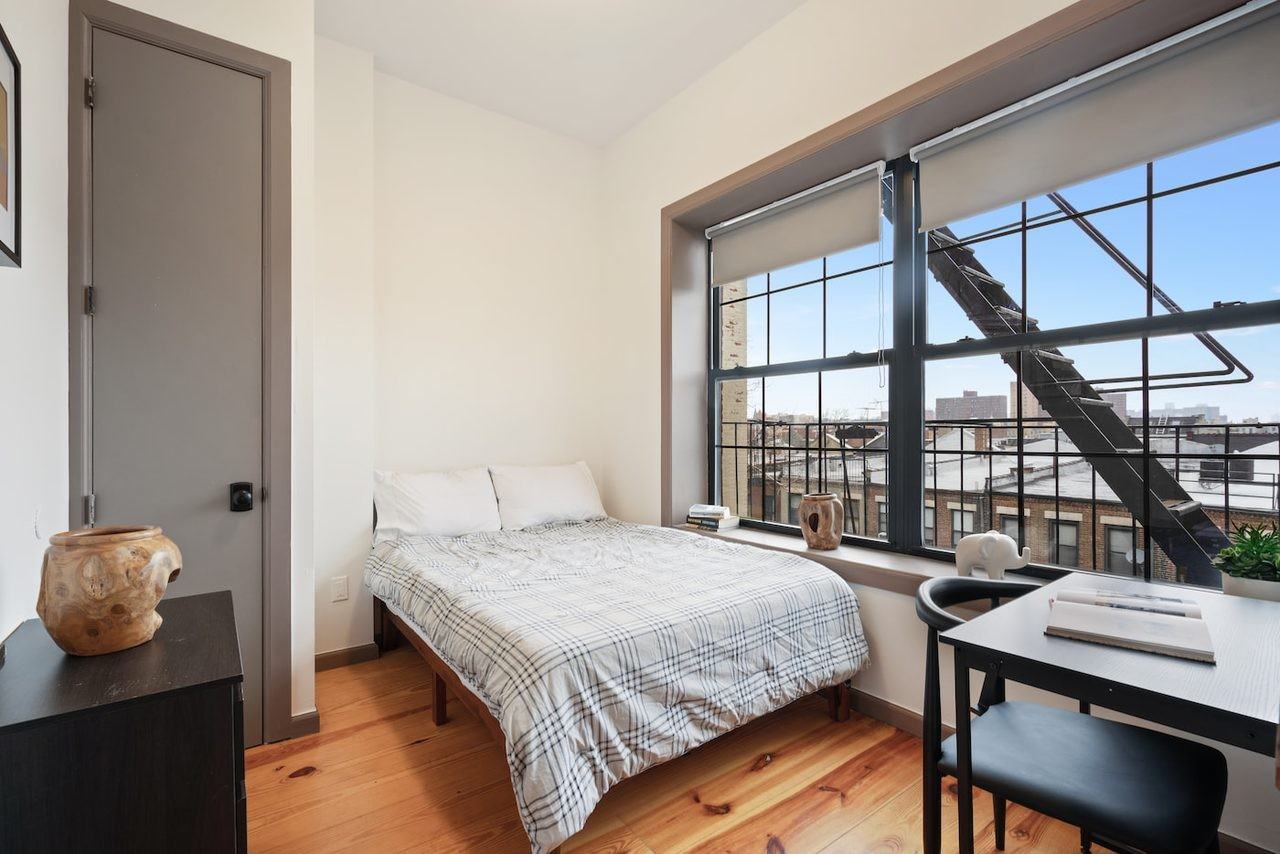 209 West 135th St, New York, NY 10030 #1 - Photo 2 of 8