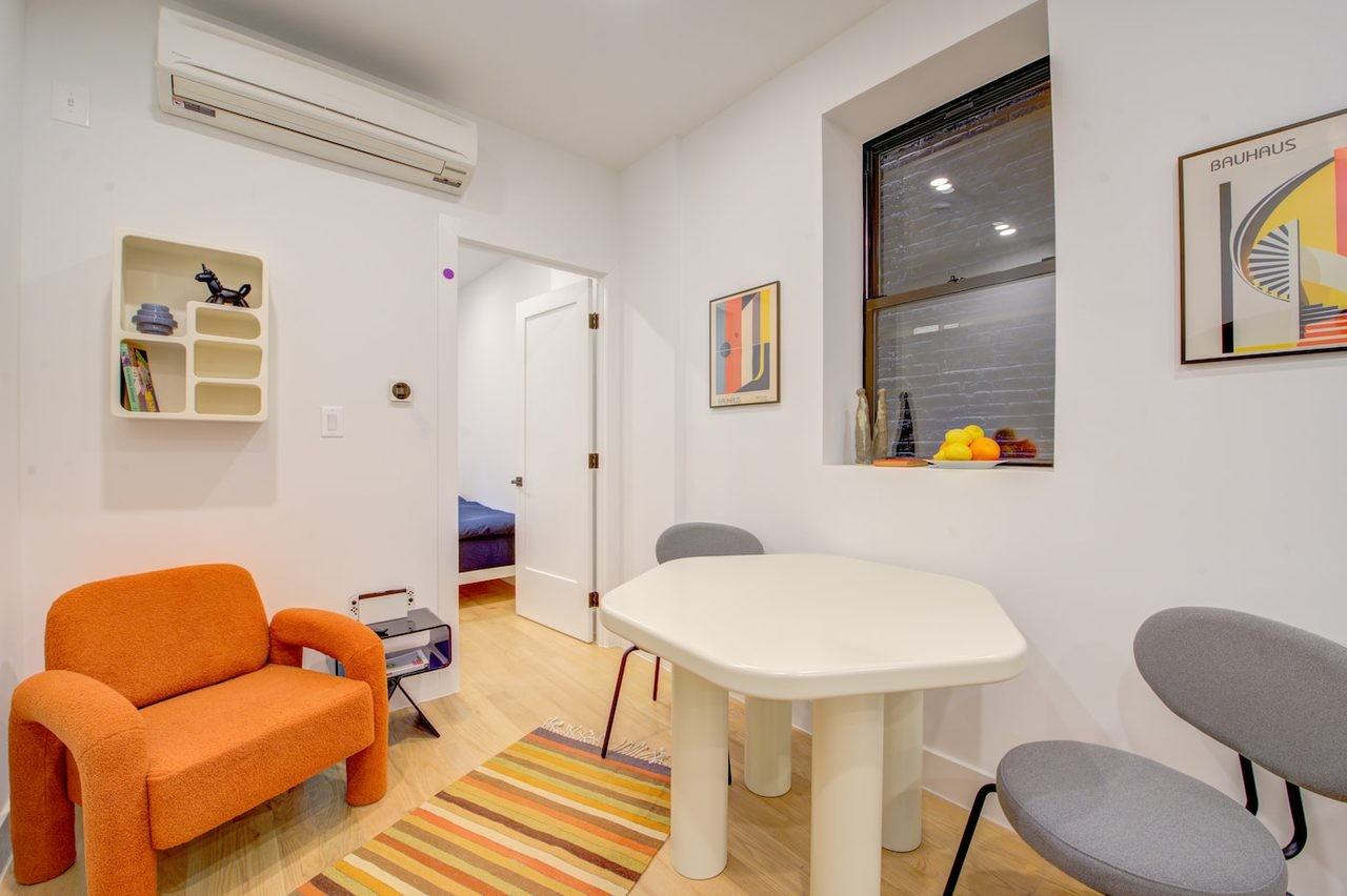246 W 108th St, New York, NY 10025 #1 - Photo 7 of 9