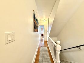 320 Queen St S - Photo 1 of 1