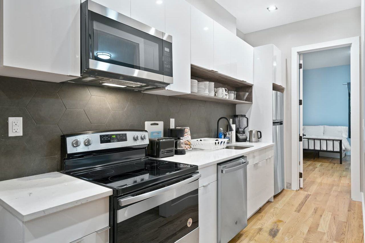 780 Lafayette Ave, Brooklyn, NY, 11221 #5 - Photo 4 of 11