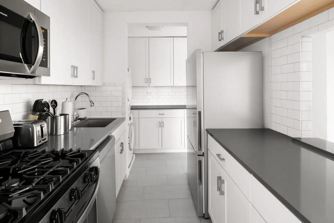 Madison Ave #3 - Photo 2 of 7