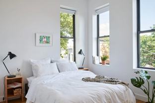 913 Saint Marks Ave #4 - Photo 1 of 1