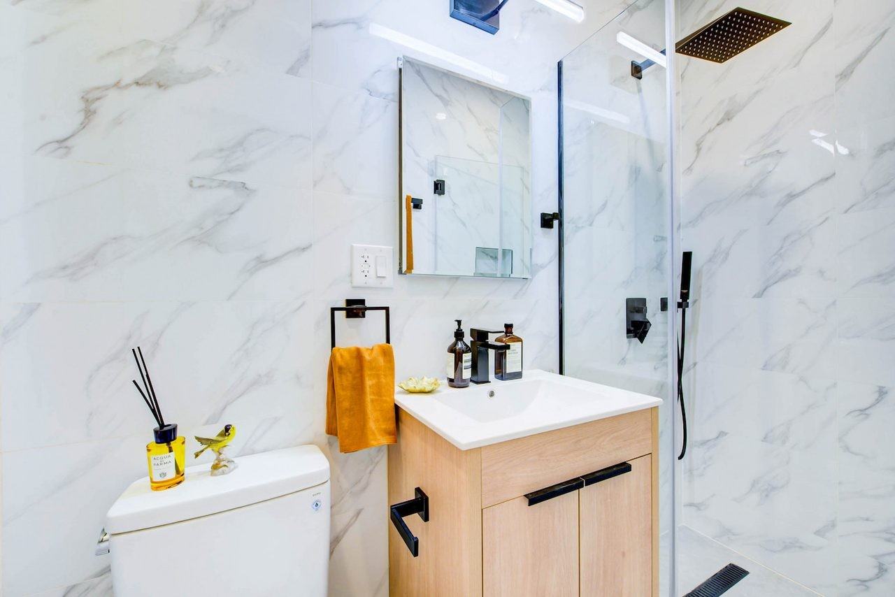 246 W 108th St, New York, NY 10025 #2 - Photo 5 of 6