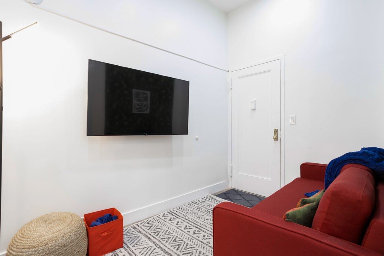 111 E 38th St, New York, NY 10016 #4 - Photo 4 of 6