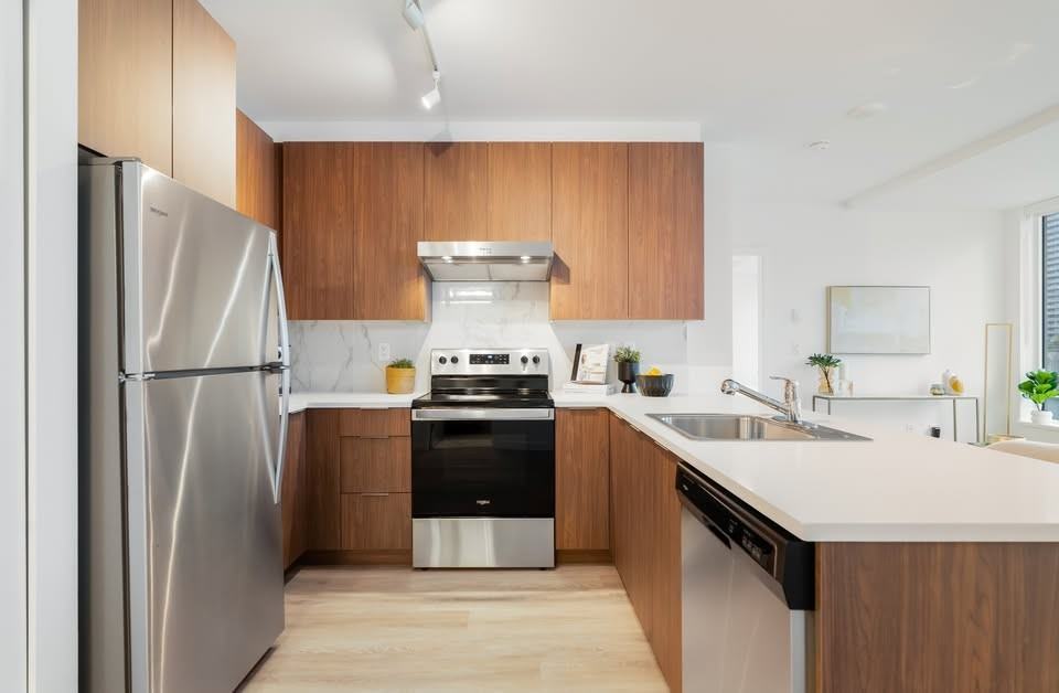 545 Sydney Avenue - Photo 3 of 16