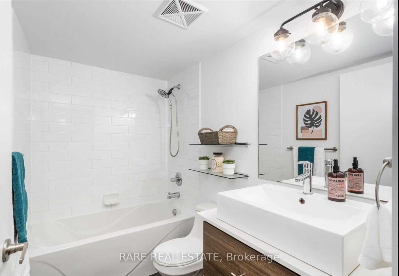 1169 Queen Street West #316 - Photo 6 of 11