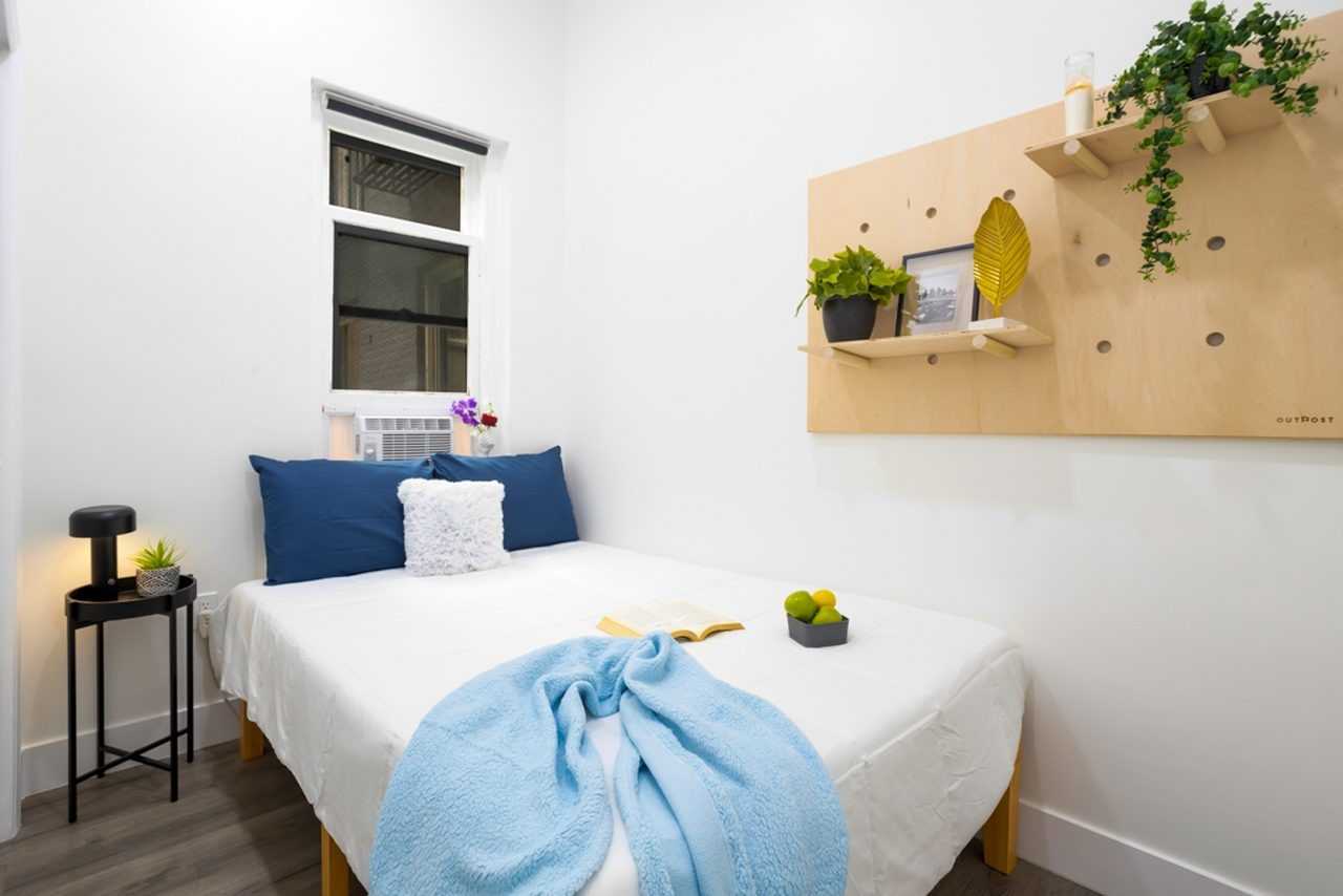 111 E 38th St, New York, NY 10016 #1 - Photo 2 of 5