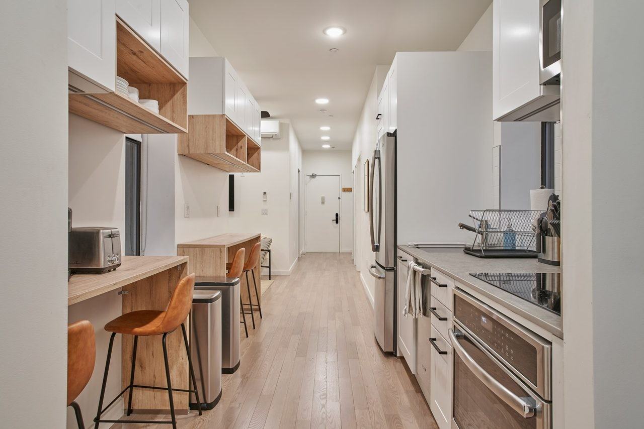 424 West 47th St, New York, NY 10036 #2 - Photo 7 of 13