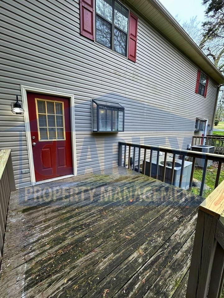 Vintage Grove Townhomes - Photo 3 of 41