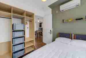 featured image of 186 N 6th St #1