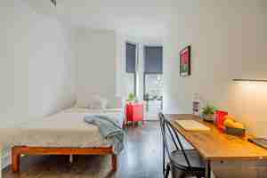 featured image of 29 Brooklyn Ave #2