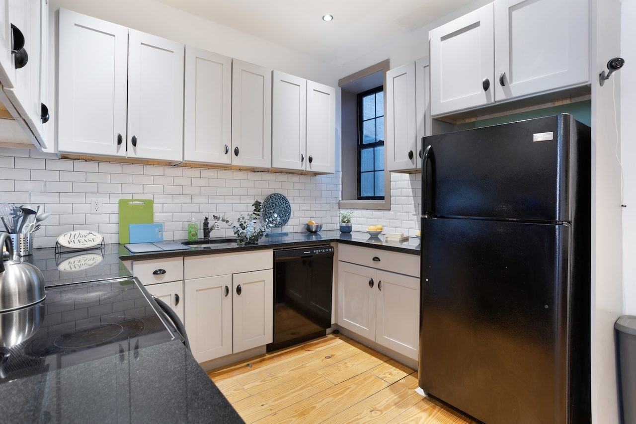 209 West 135th St, New York, NY 10030 #4 - Photo 7 of 8