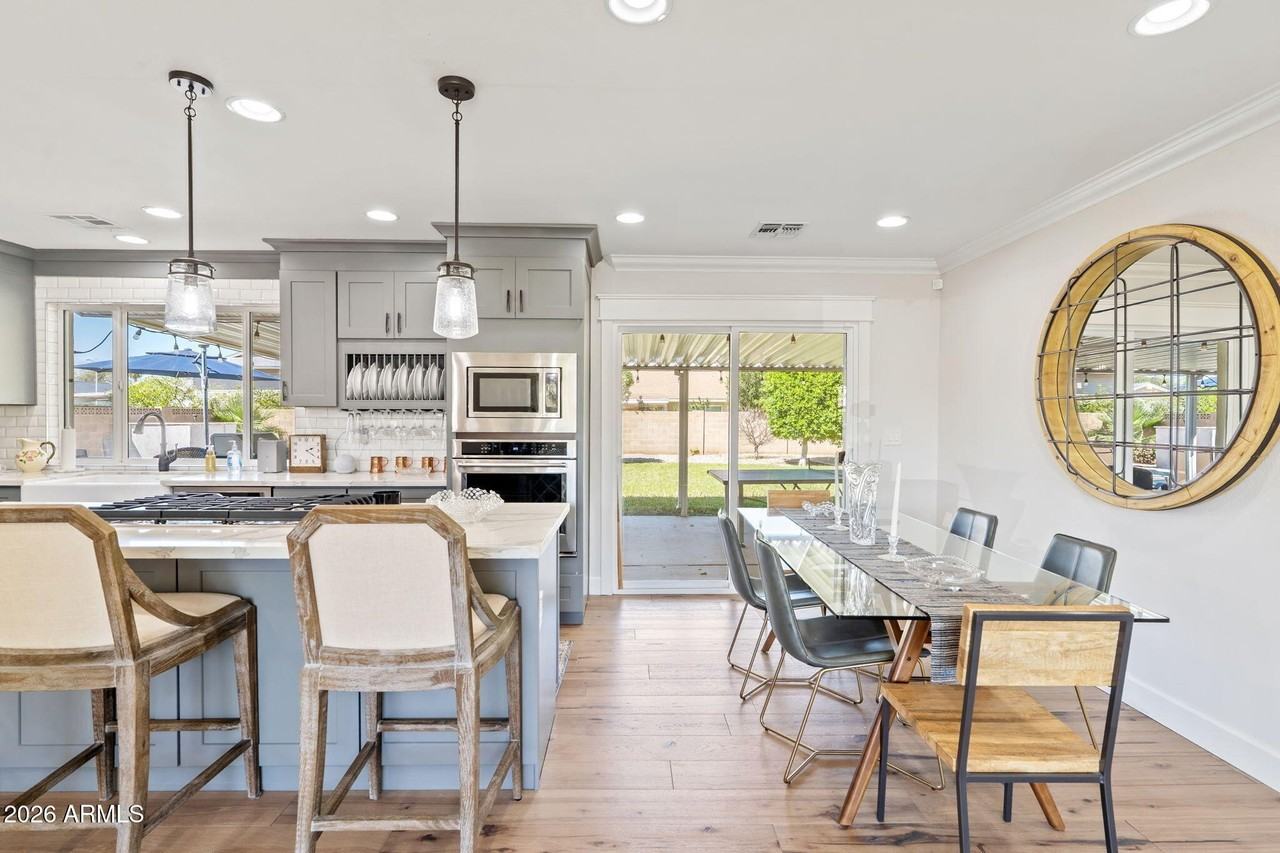 8308 E Valley View Rd - Photo 5 of 15