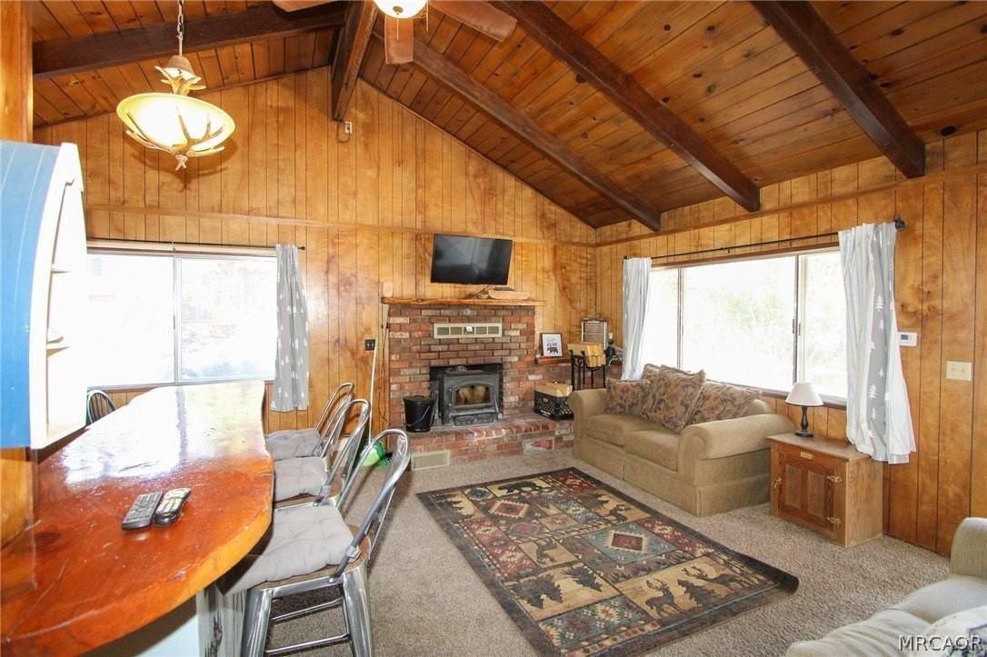 945 Greenway Dr - Photo 6 of 24