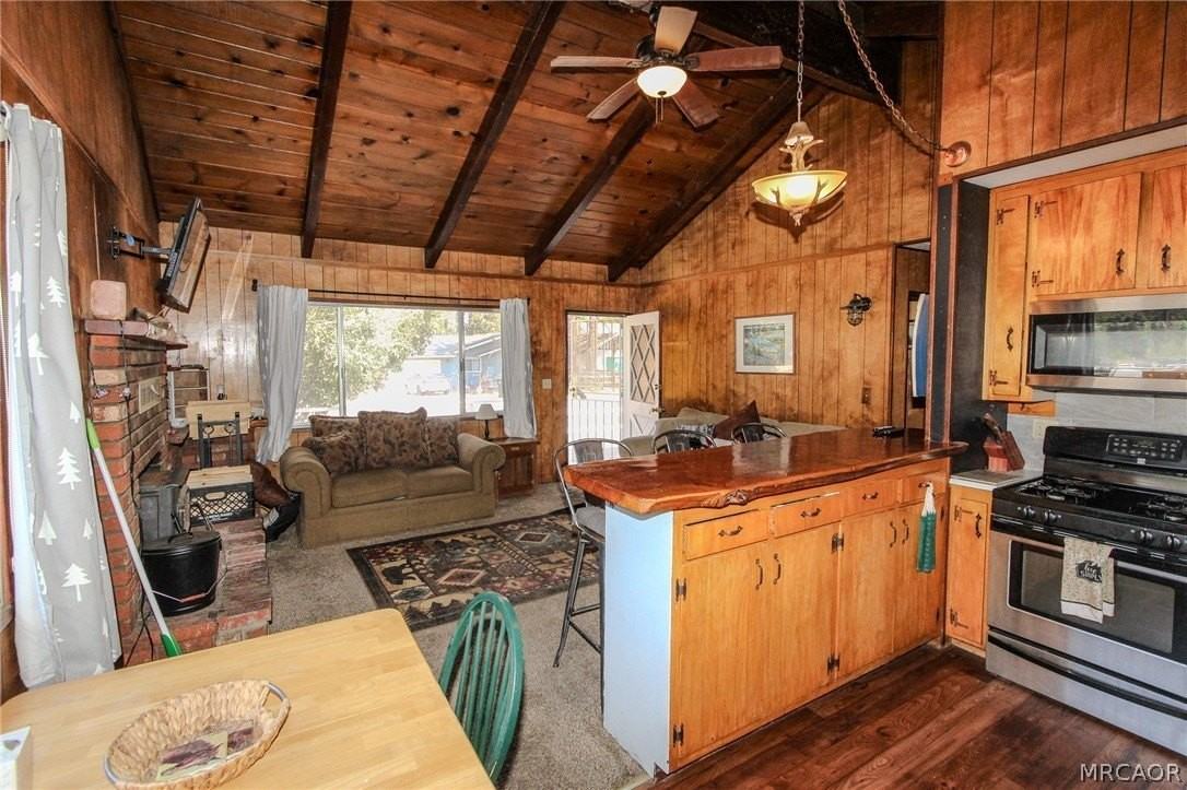 945 Greenway Dr - Photo 7 of 24