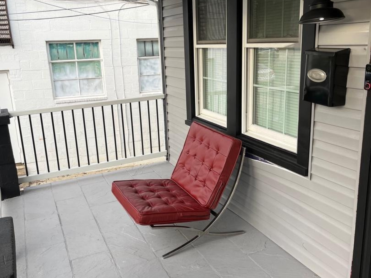 5207 38th Avenue - Photo 5 of 9