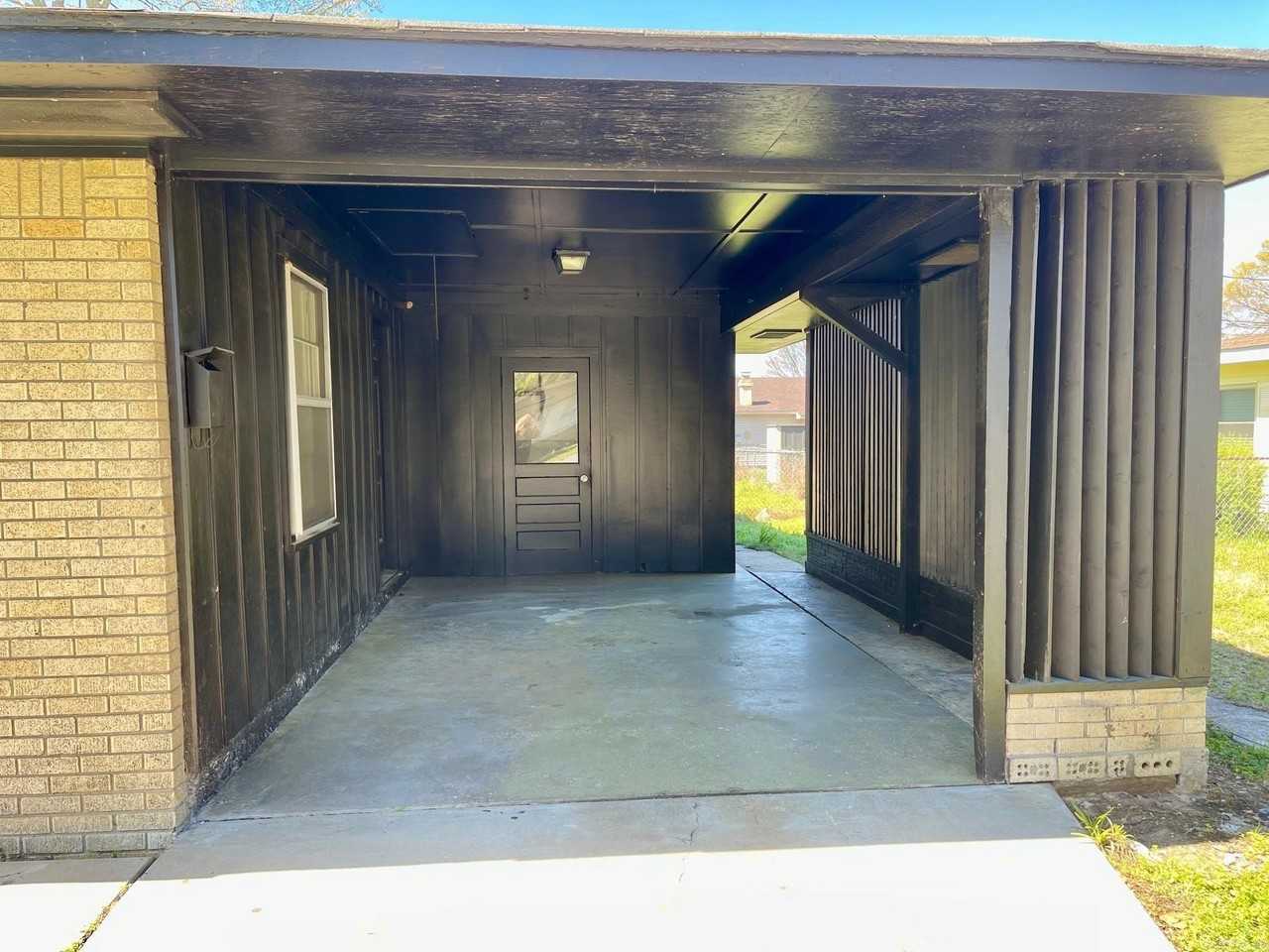 15 Rolling Ln - Photo 3 of 10